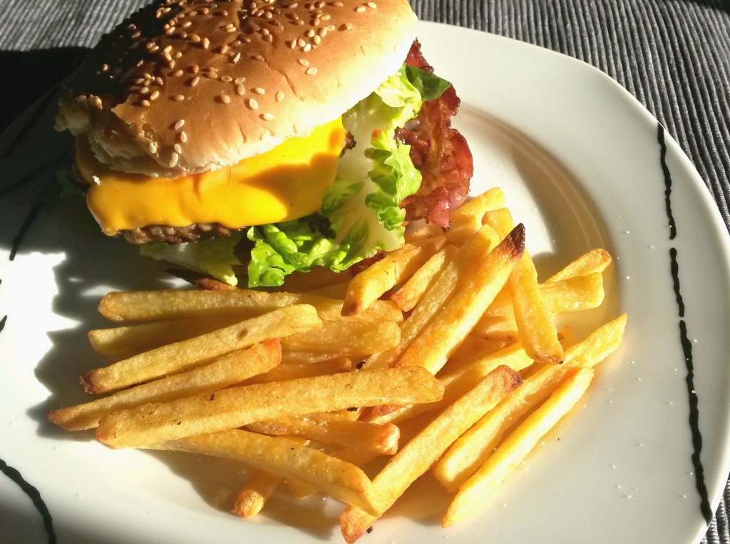 Bacon Cheeseburger bearbeitet