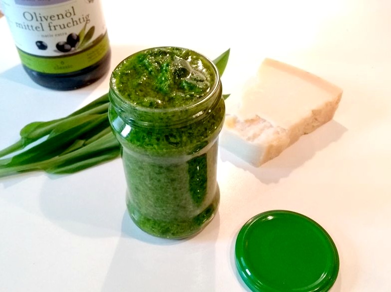 Bärlauch Pesto bearbeitet