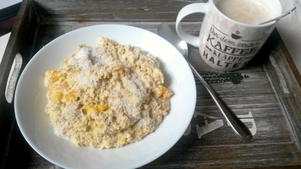 Veganes exotisches Porridge bearbeitet