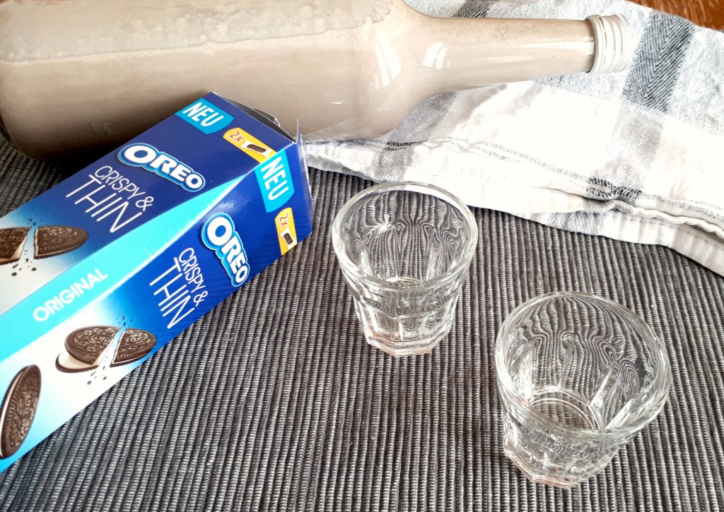 Oreo Likör bearbeitet