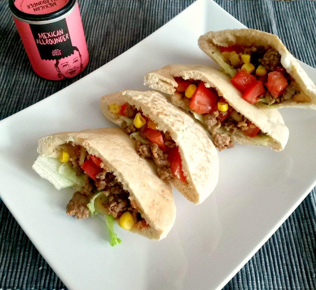 Pitataschen mexikanisch gefüllt bearbeitet