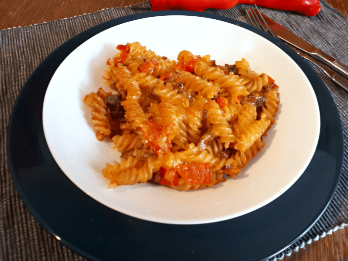 Paprika Nudelauflauf mit Hack