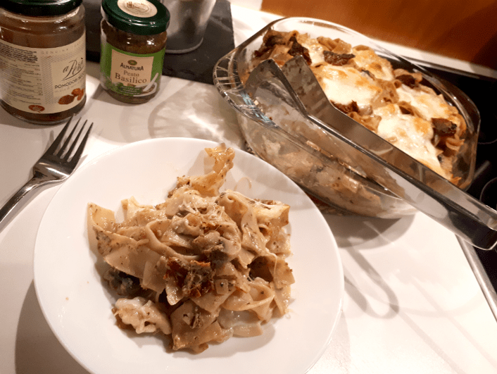 nudelauflauf mit pestosauce