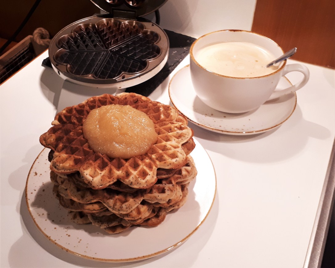 Mohnwaffeln mit Marzipanaroma