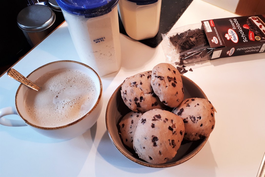Schnelle Schokobrötchen